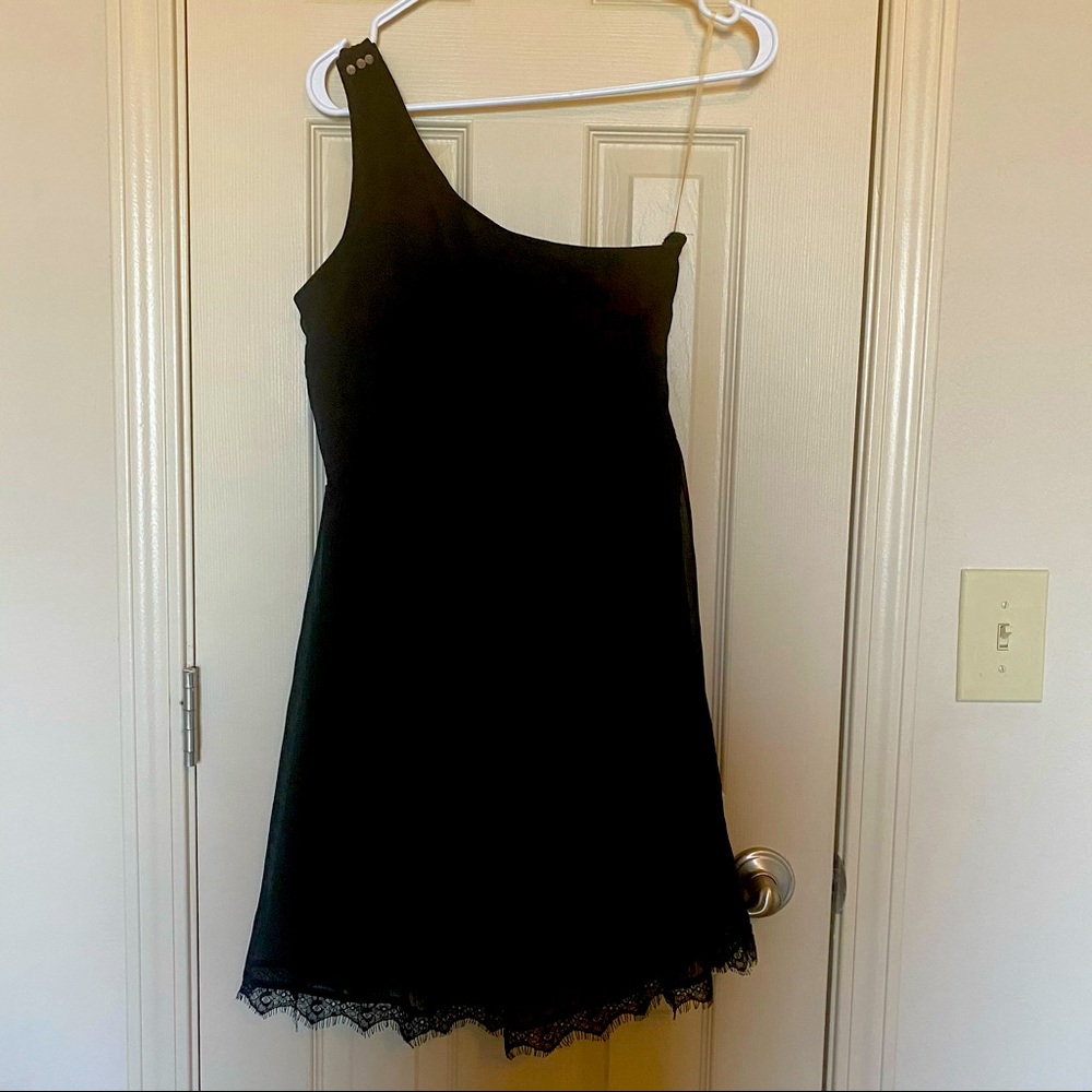 One shoulder LBD worn only once